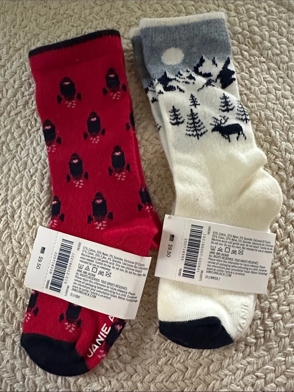 Janie and Jack Red Rockets & Cream Reindeer Kids Socks NWT